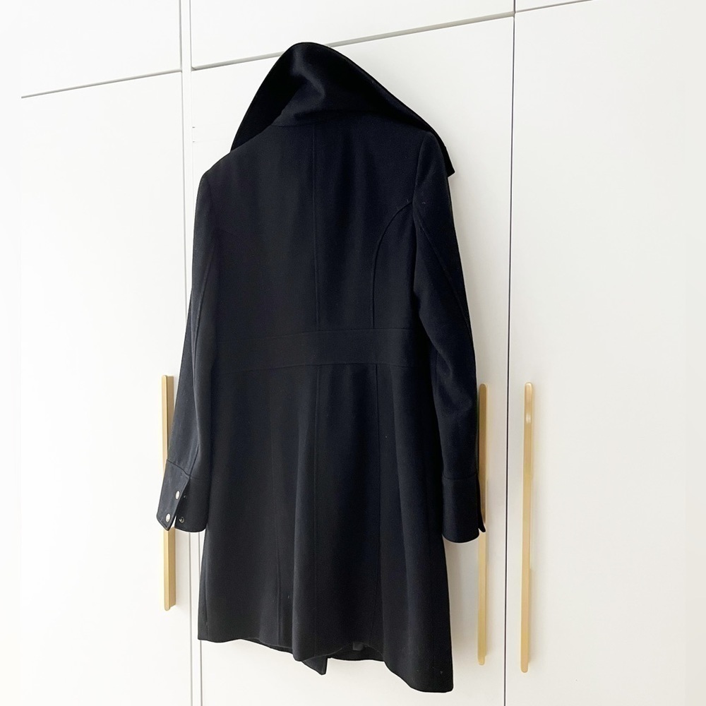 Guess Winter Coat - Picture 7 of 10